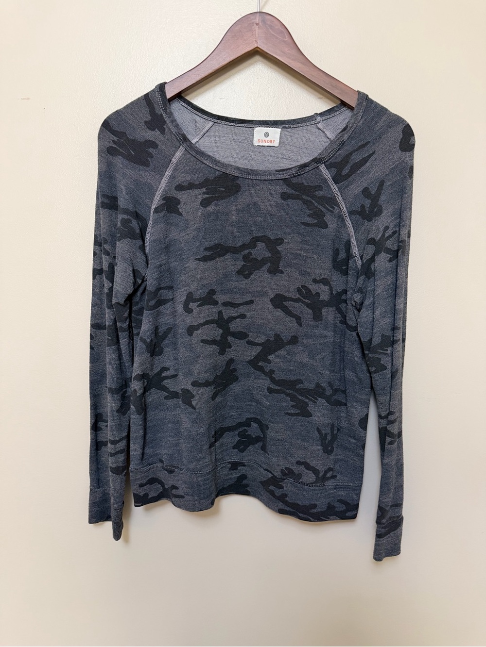 Sundry Sweater